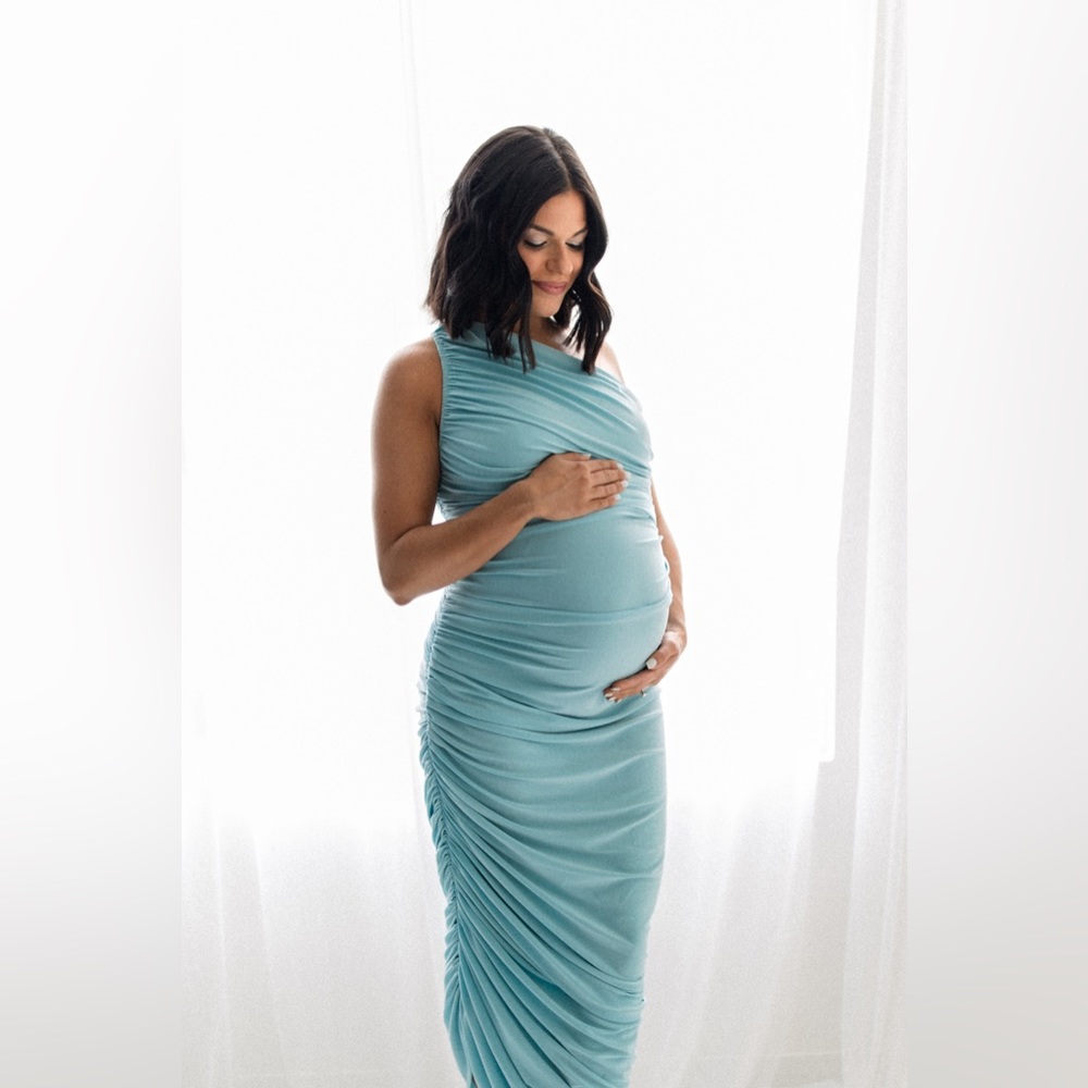 Norma Kamali Diana Gown in Powder Blue